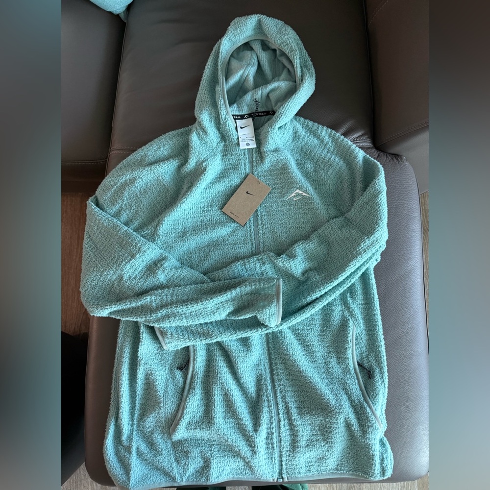 Nike Trail Dri Fit Fleece Running Jacket HV2664 017 Full Zip Hooded Sz M